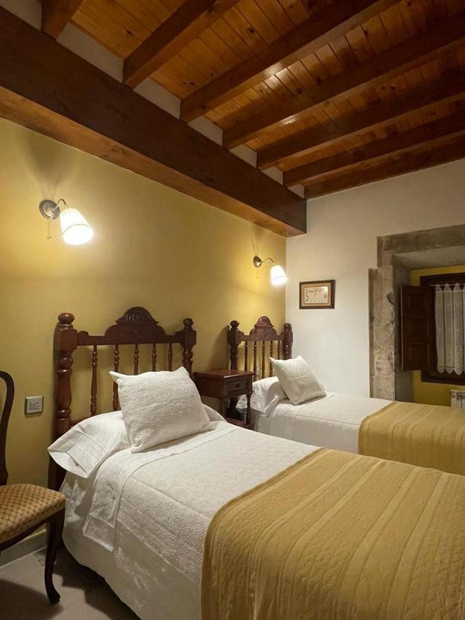 Casa Rural El Torrejon Arenas De Cabrales Exterior photo